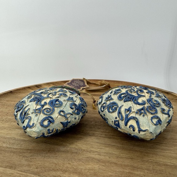 Jim Shore Heartwood Creek 118703 Ornaments Set of 2 2004 Quilt Scrollwork Retire - Picture 2 of 8